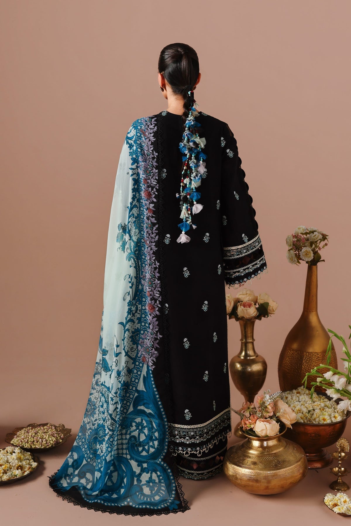 Akbar Aslam | Elan Luxury Lawn 26 | Armina - by Libasekhas UK - Registered Vendor of : Akbar Aslam - 100% Original Designer Dress