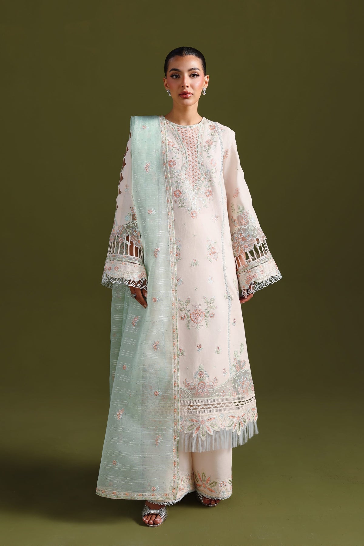 Akbar Aslam | Elan Luxury Lawn 26 | Naazi - by Libasekhas UK - Registered Vendor of : Akbar Aslam - 100% Original Designer Dress