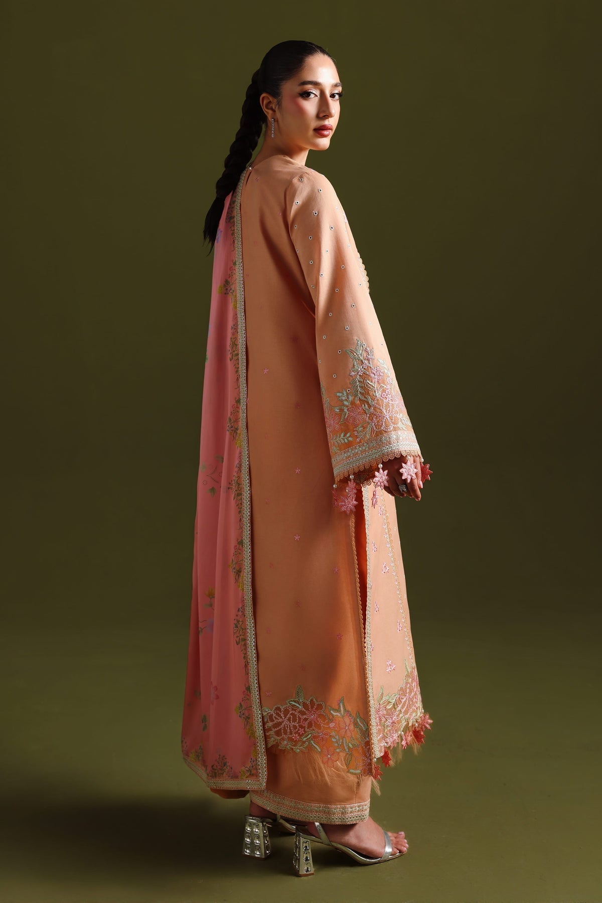 Akbar Aslam | Elan Luxury Lawn 26 | Aaralyn - by Libasekhas UK - Registered Vendor of : Akbar Aslam - 100% Original Designer Dress