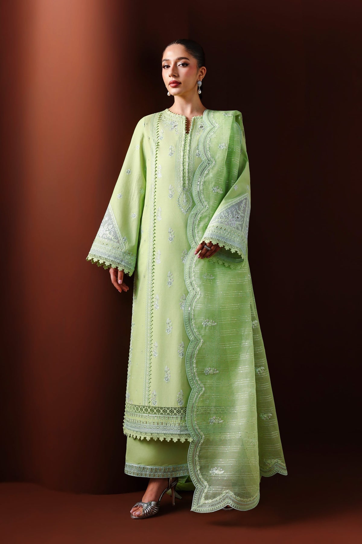 Akbar Aslam | Elan Luxury Lawn 26 | Nayeli - by Libasekhas UK - Registered Vendor of : Akbar Aslam - 100% Original Designer Dress