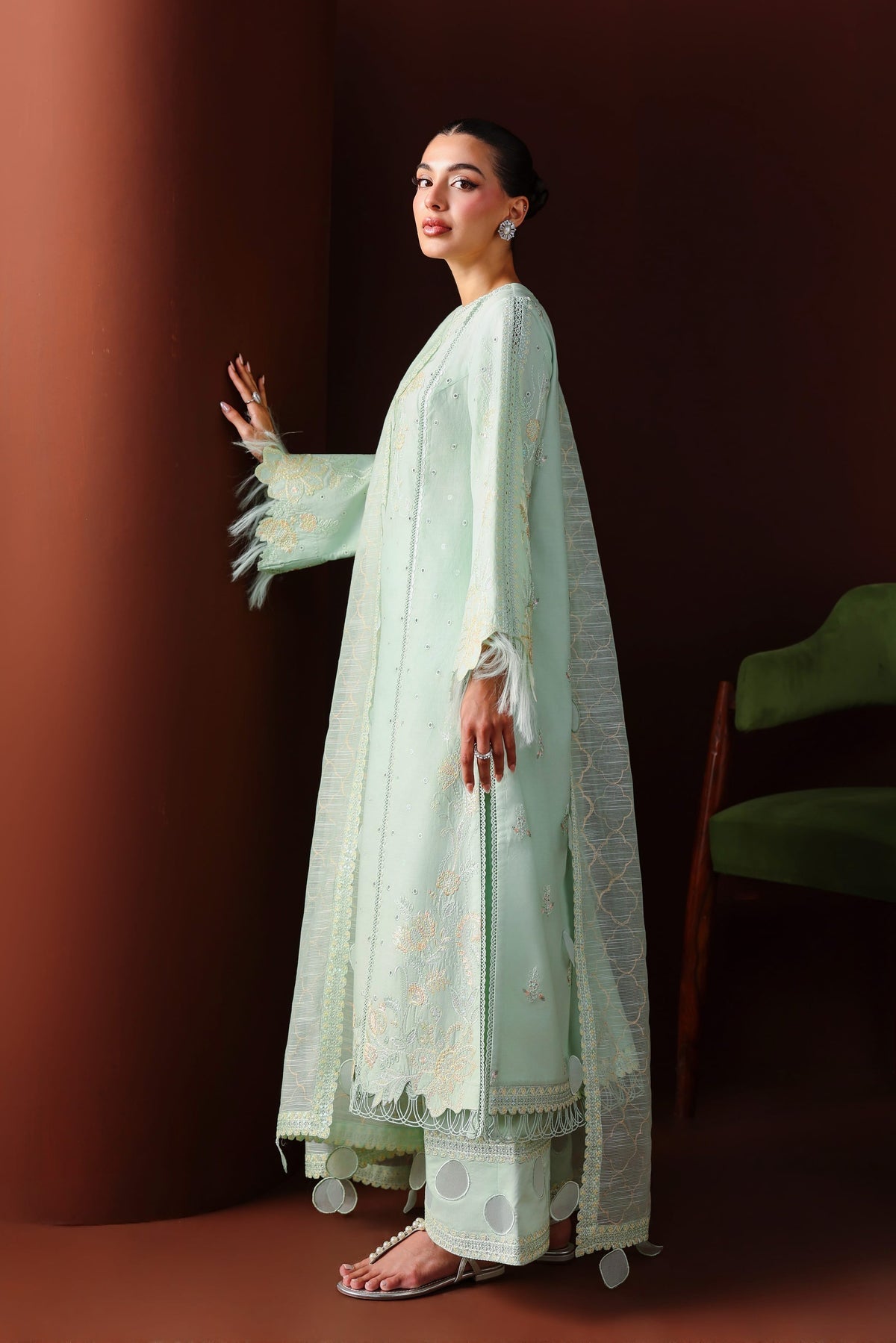 Akbar Aslam | Elan Luxury Lawn 26 | Qamari - by Libasekhas UK - Registered Vendor of : Akbar Aslam - 100% Original Designer Dress