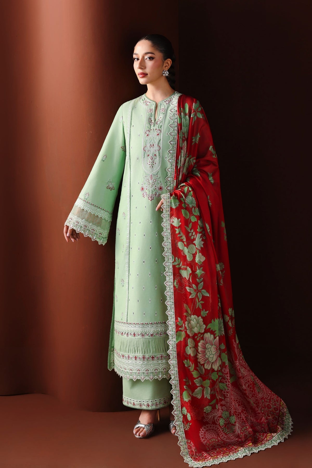 Akbar Aslam | Elan Luxury Lawn 26 | Almira - by Libasekhas UK - Registered Vendor of : Akbar Aslam - 100% Original Designer Dress