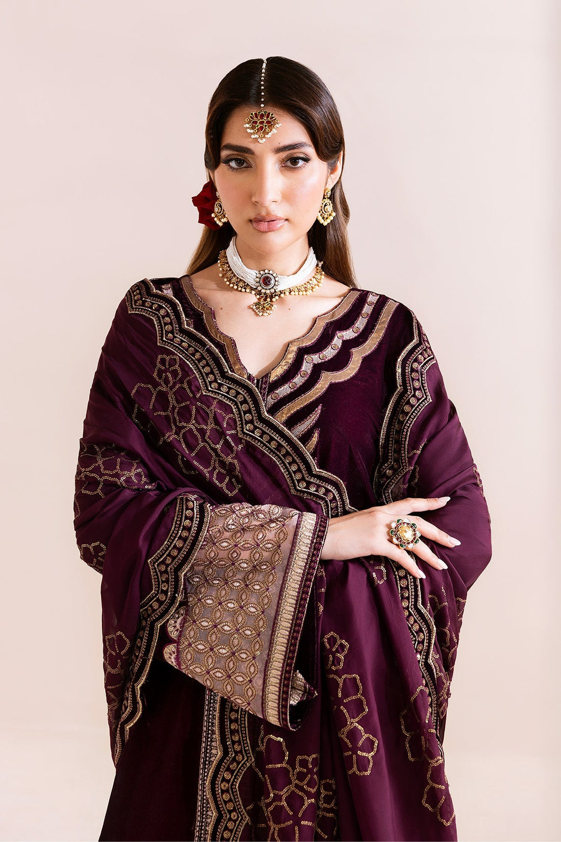 Alizeh | Makhmal Luxury Velvet Edit | Mehree - by Libasekhas UK - Registered Vendor of : Alizeh - 100% Original Designer Dress
