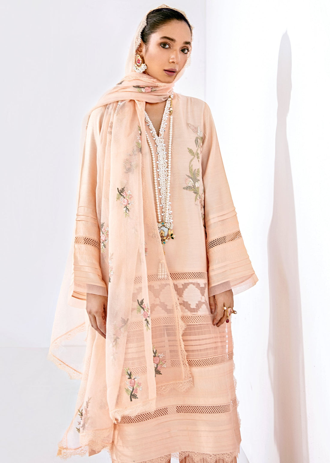 Saira Shakira | Luxury Pret | Blossom - by Libasekhas UK - Registered Vendor of : Saira Shakira - 100% Original Designer Dress