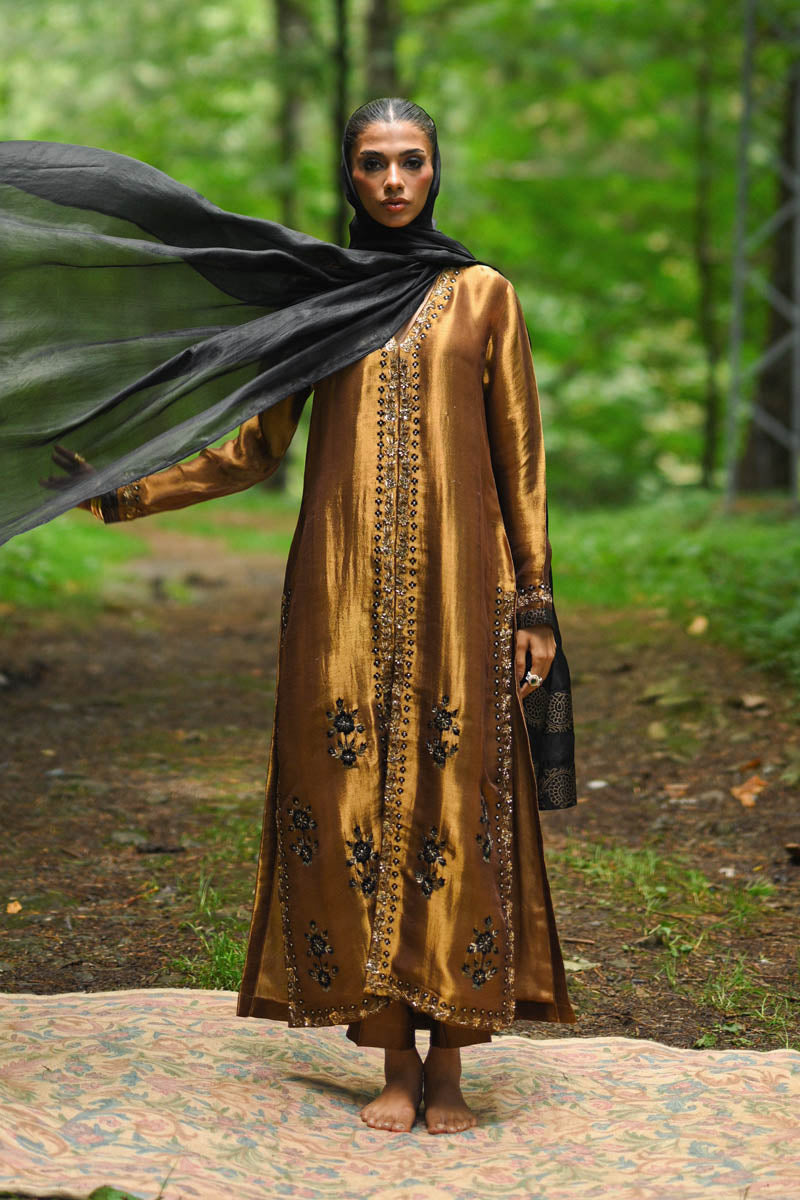 Hue Pret | Farasha Luxury Winter | Nawal - by - Libasekhas UK - Registered Vendor of : Hue Pret - 100% Original Designer Dresss