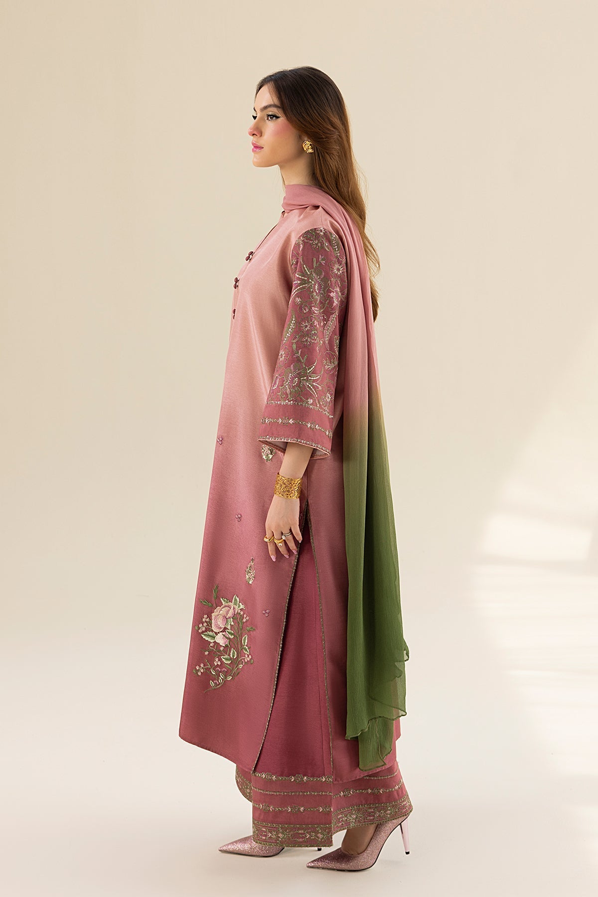 Erum Khan | Lillia Summer Edit | Vintage Rose - by - Libasekhas UK - Registered Vendor of : Erum Khan - 100% Original Designer Dresss
