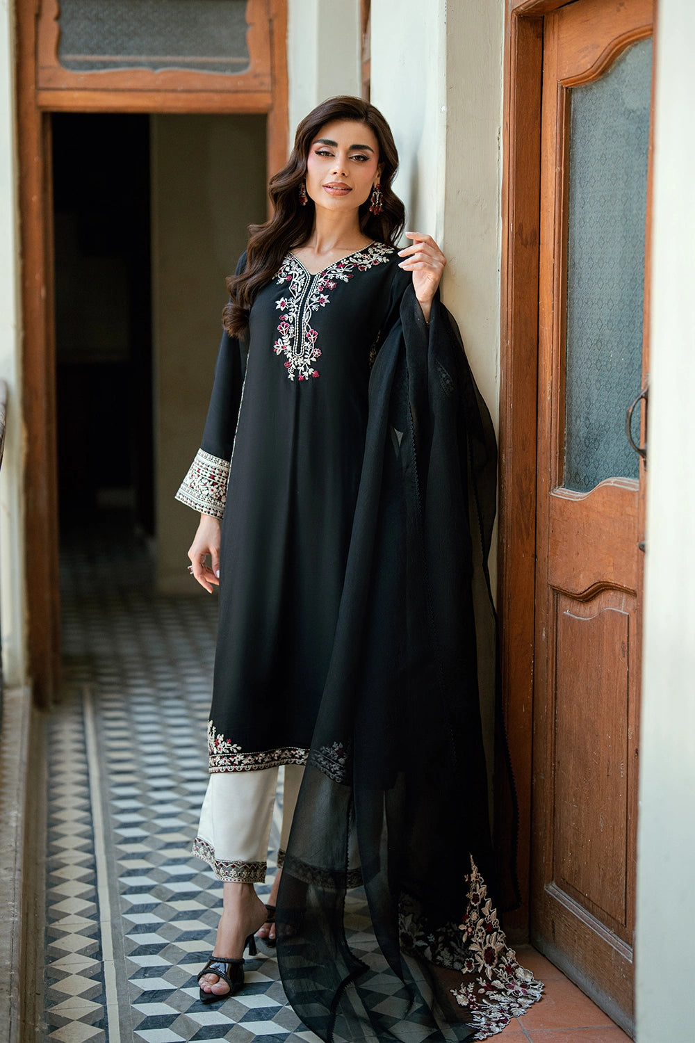 Azure | Vogue Formals | Black Swan - by Libasekhas UK - Registered Vendor of : Azure - 100% Original Designer Dress