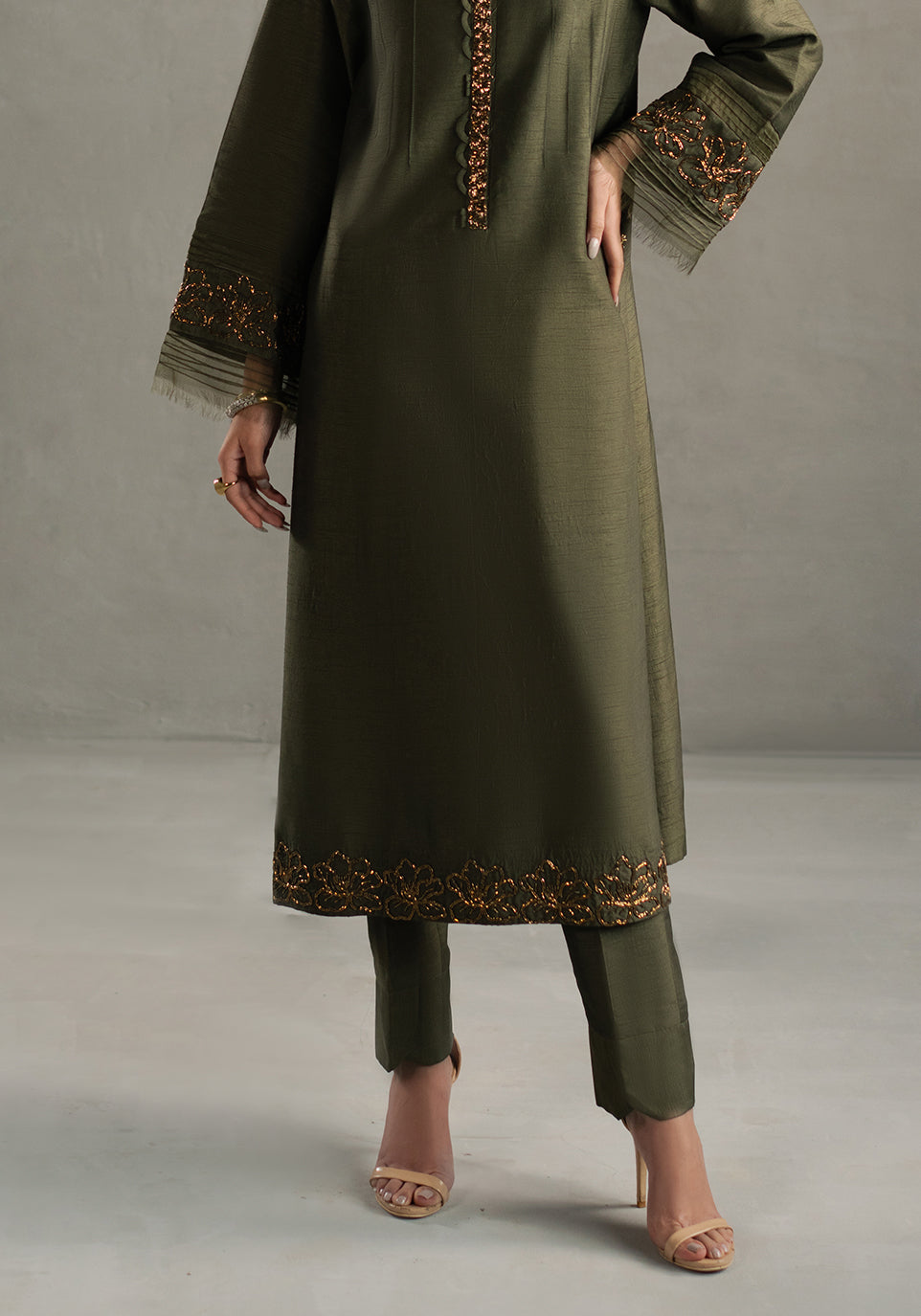 Zarqash | Silk Edit | ZQS 006 ARIA - by - Libasekhas UK - Registered Vendor of : Zarqash - 100% Original Designer Dresss