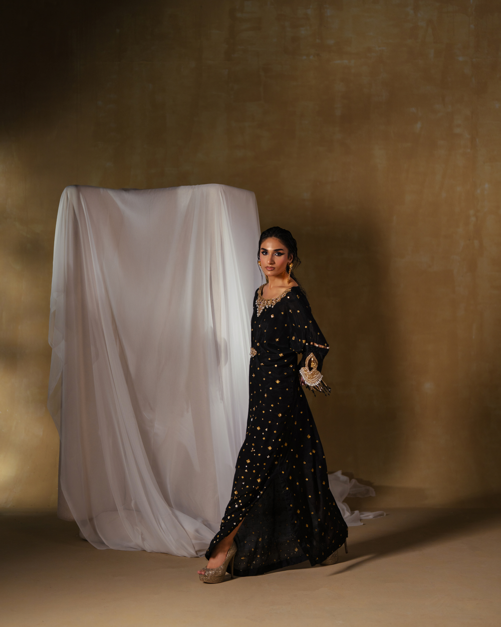 Vasal | Zyra Luxe Pret 26 | Black Orchid - by Libasekhas UK - Registered Vendor of : Vasal - 100% Original Designer Dress