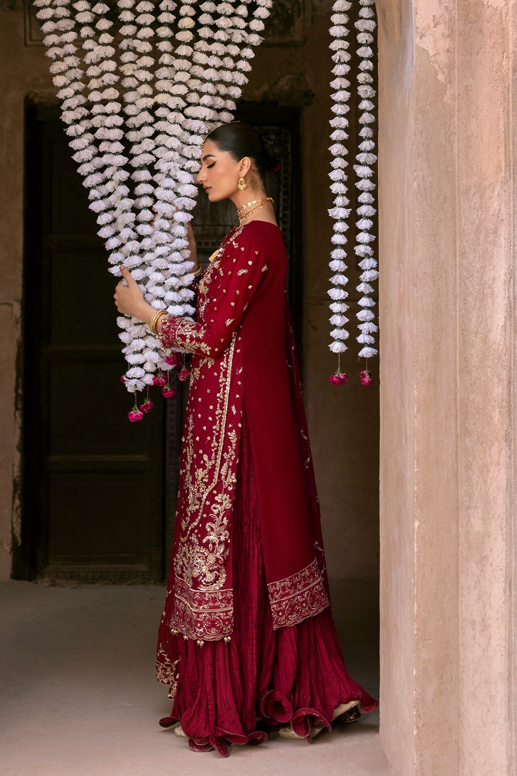 Emaan Adeel I The Empress Wedding Formals I ROSMYN - by Libasekhas UK - Registered Vendor of : Emaan Adeel - 100% Original Designer Dress