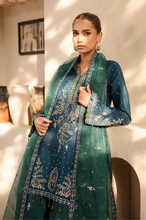Emaan Adeel | Noore Festive Formals | LAVEEN - by - Libasekhas UK - Registered Vendor of : Emaan Adeel - 100% Original Designer Dresss