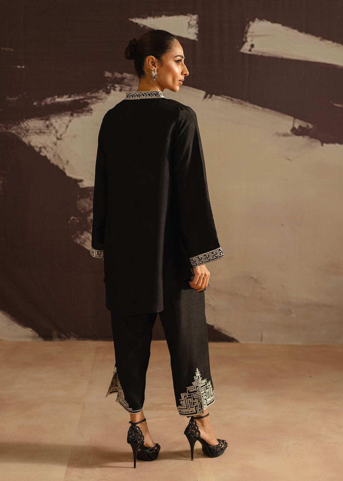 Mahgul | Eye of Cemal | Oriental Noir - by - Libasekhas UK - Registered Vendor of : Mahgul - 100% Original Designer Dresss