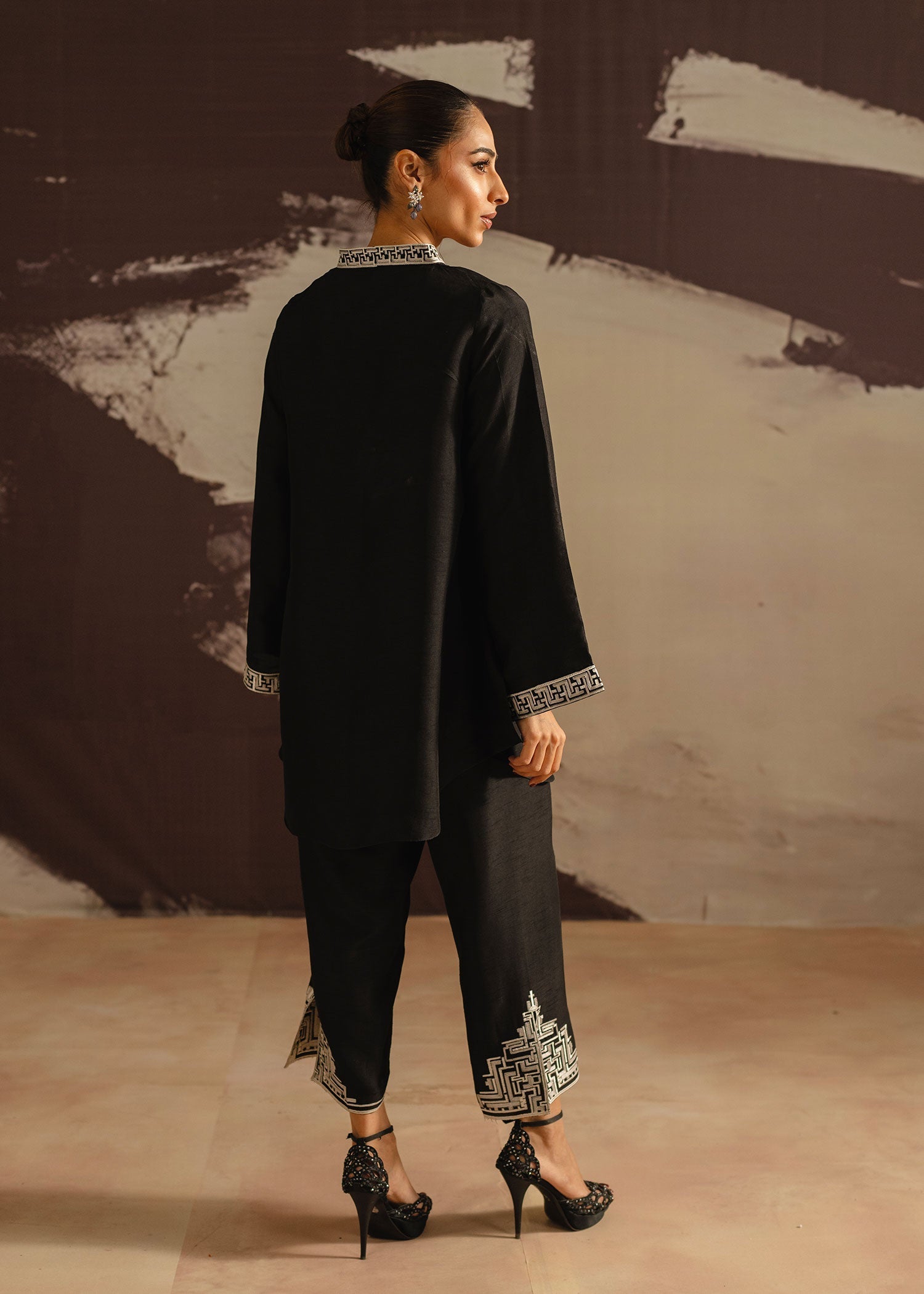 Mahgul | Eye of Cemal | Oriental Noir - by - Libasekhas UK - Registered Vendor of : Mahgul - 100% Original Designer Dresss