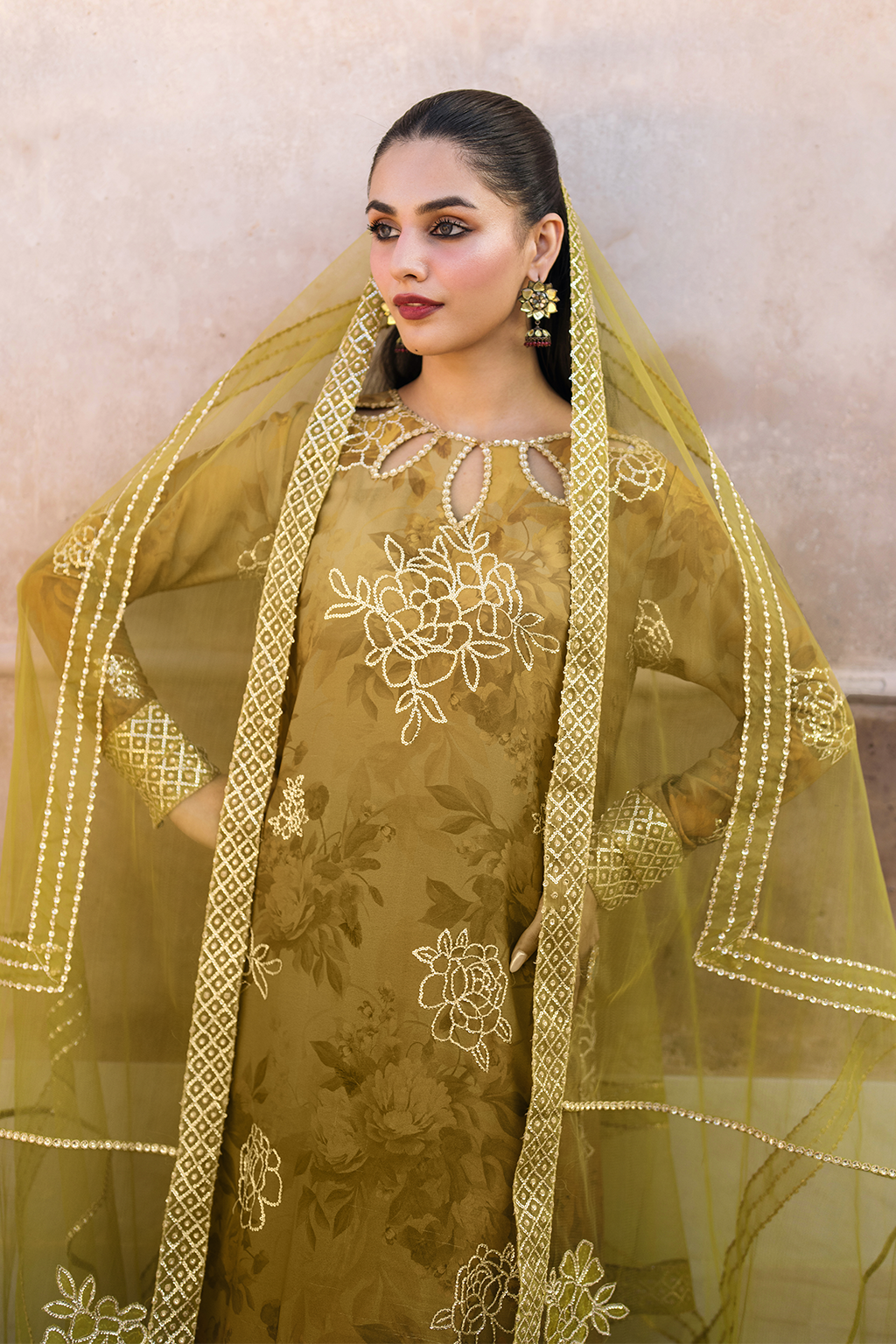 Iznik | Bandhani Formals | UE-332 - by - Libasekhas UK - Registered Vendor of : Iznik - 100% Original Designer Dresss