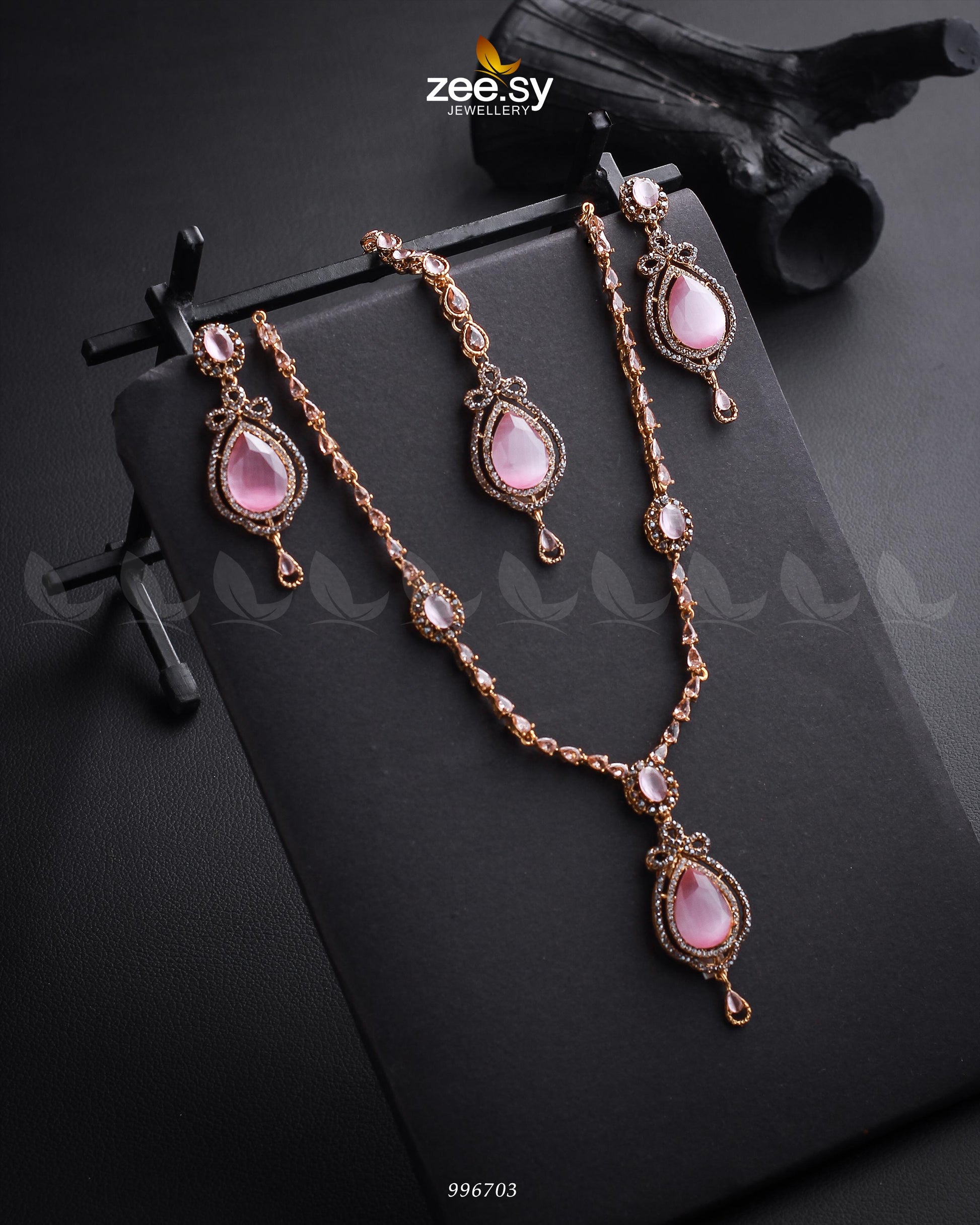 Syra Yousuf Necklace Set - by - Libasekhas UK - Registered Vendor of : Zeesy - 100% Original Designer Dresss