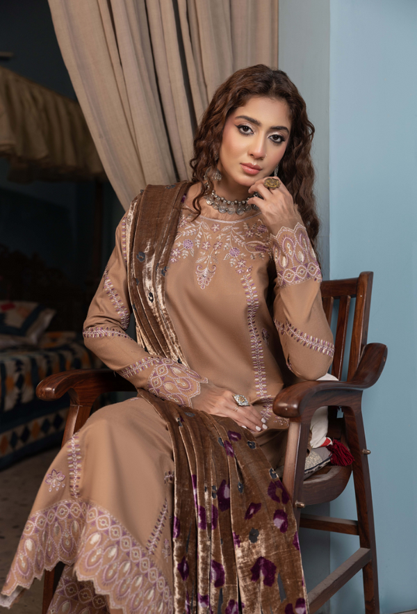 Humdum | Zouq 25 | D06 - by Libasekhas UK - Registered Vendor of : Humdum - 100% Original Designer Dress