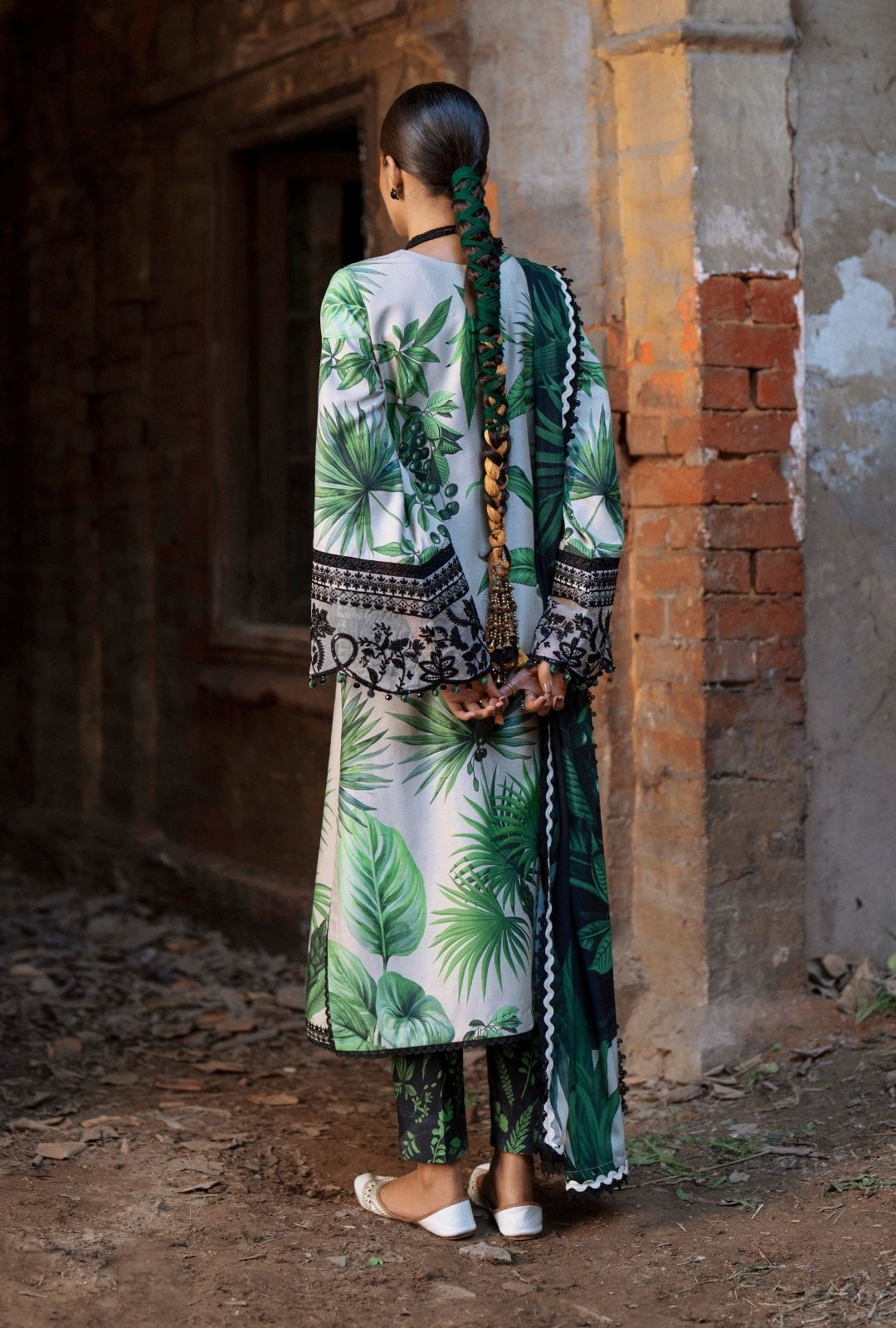 AJR Couture | Sard Sham | Gulbahar - by Libasekhas UK - Registered Vendor of : AJR Couture - 100% Original Designer Dress