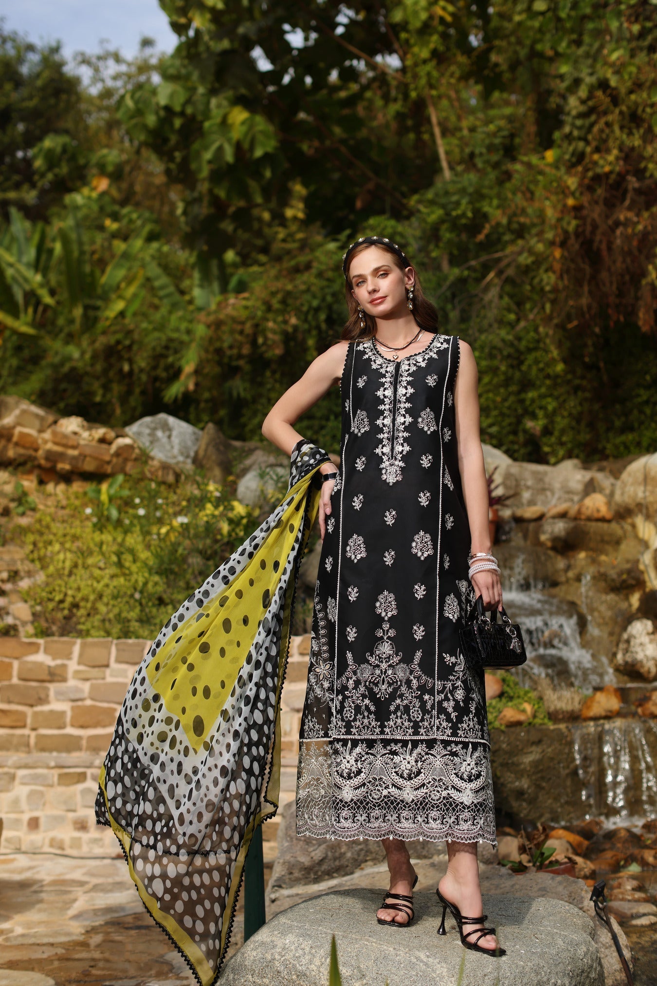 Noor by Saadia Asad | Luxe Chikankari 25 | D3-B - by - Libasekhas UK - Registered Vendor of : Noor by Saadia Asad - 100% Original Designer Dresss