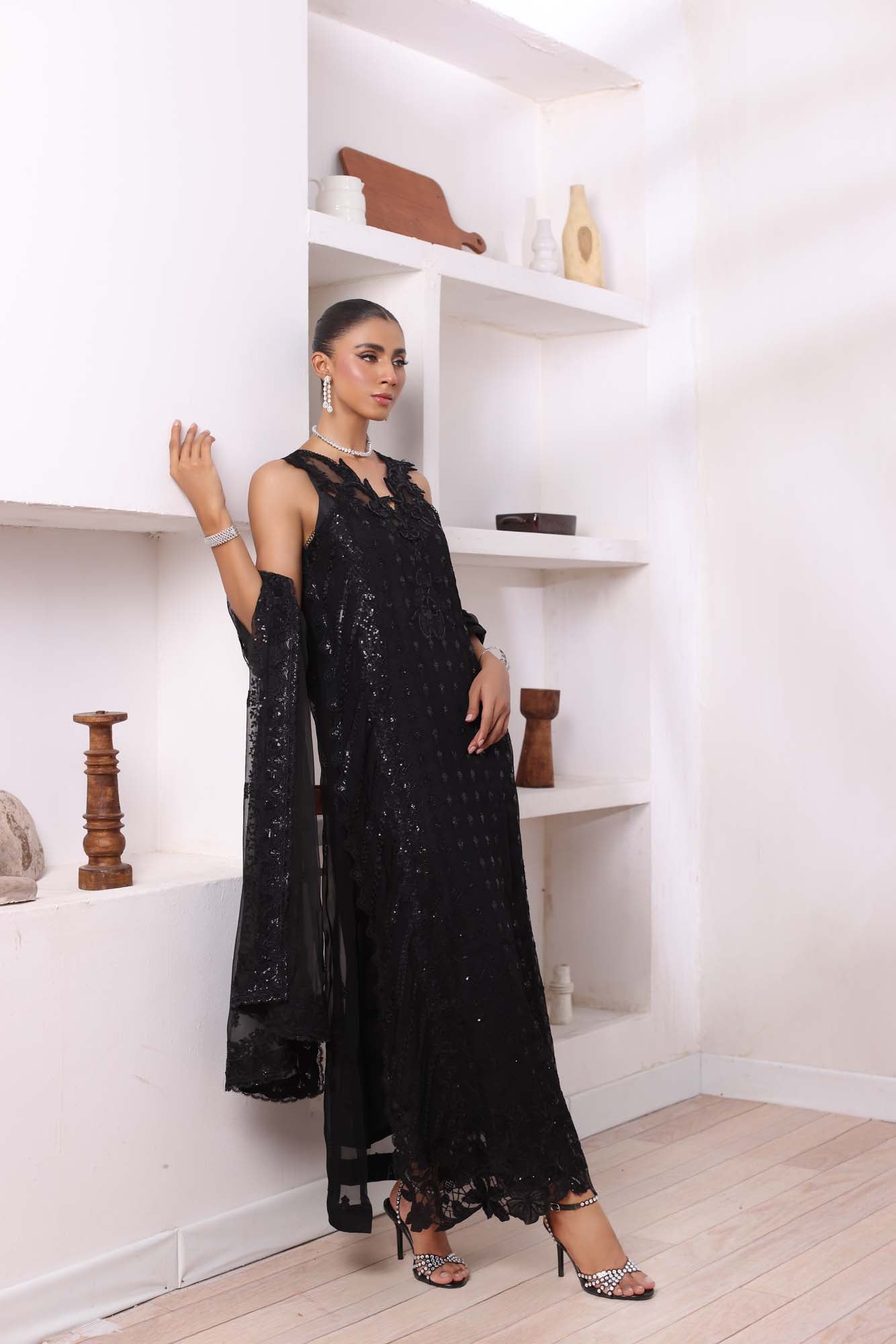 Noor by Saadia Asad | Noor Chiffon De Luxe | D4 - by - Libasekhas UK - Registered Vendor of : Noor by Saadia Asad - 100% Original Designer Dresss