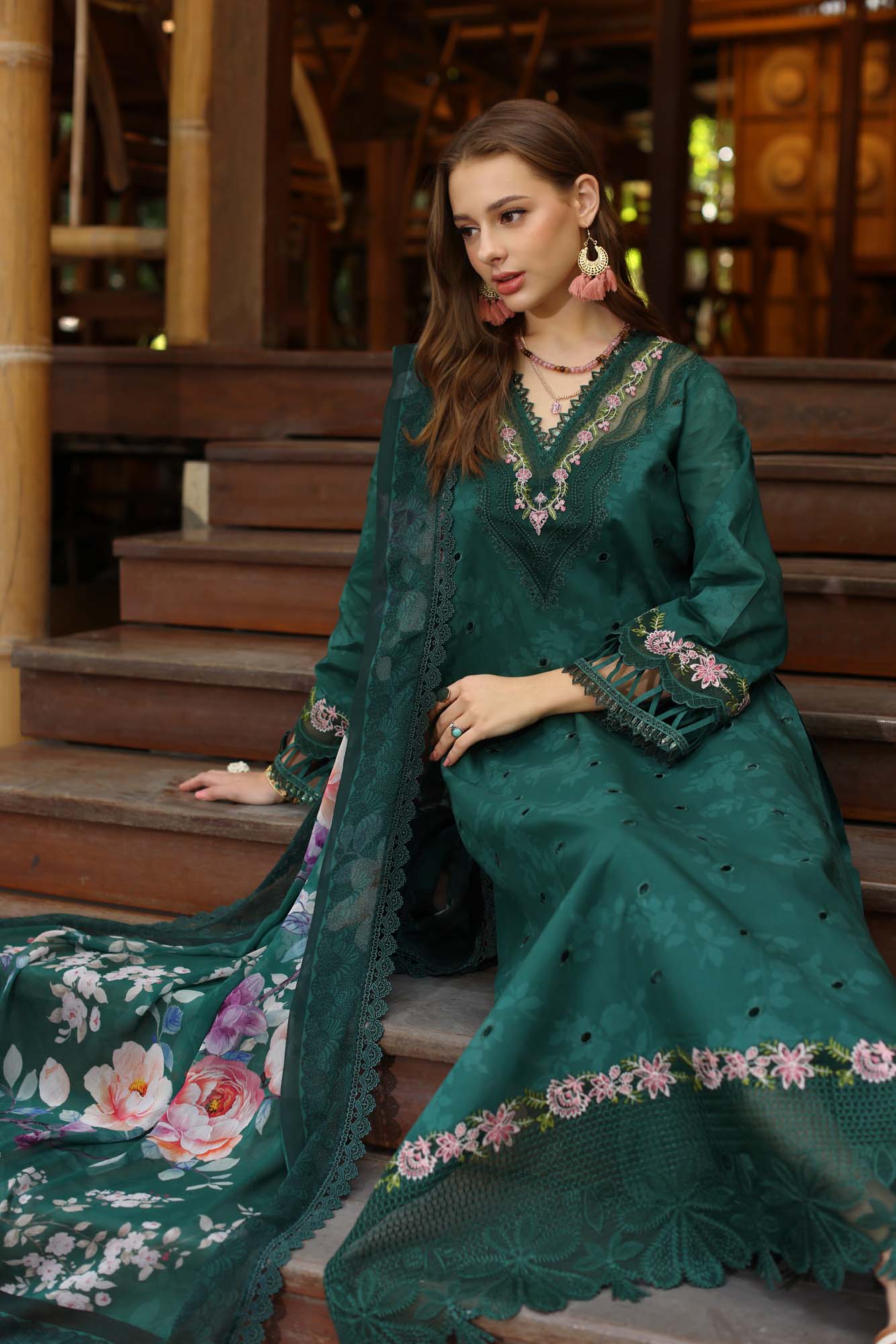 Noor by Saadia Asad | Eid Luxe Printedkari | D9-B - by - Libasekhas UK - Registered Vendor of : Noor by Saadia Asad - 100% Original Designer Dresss