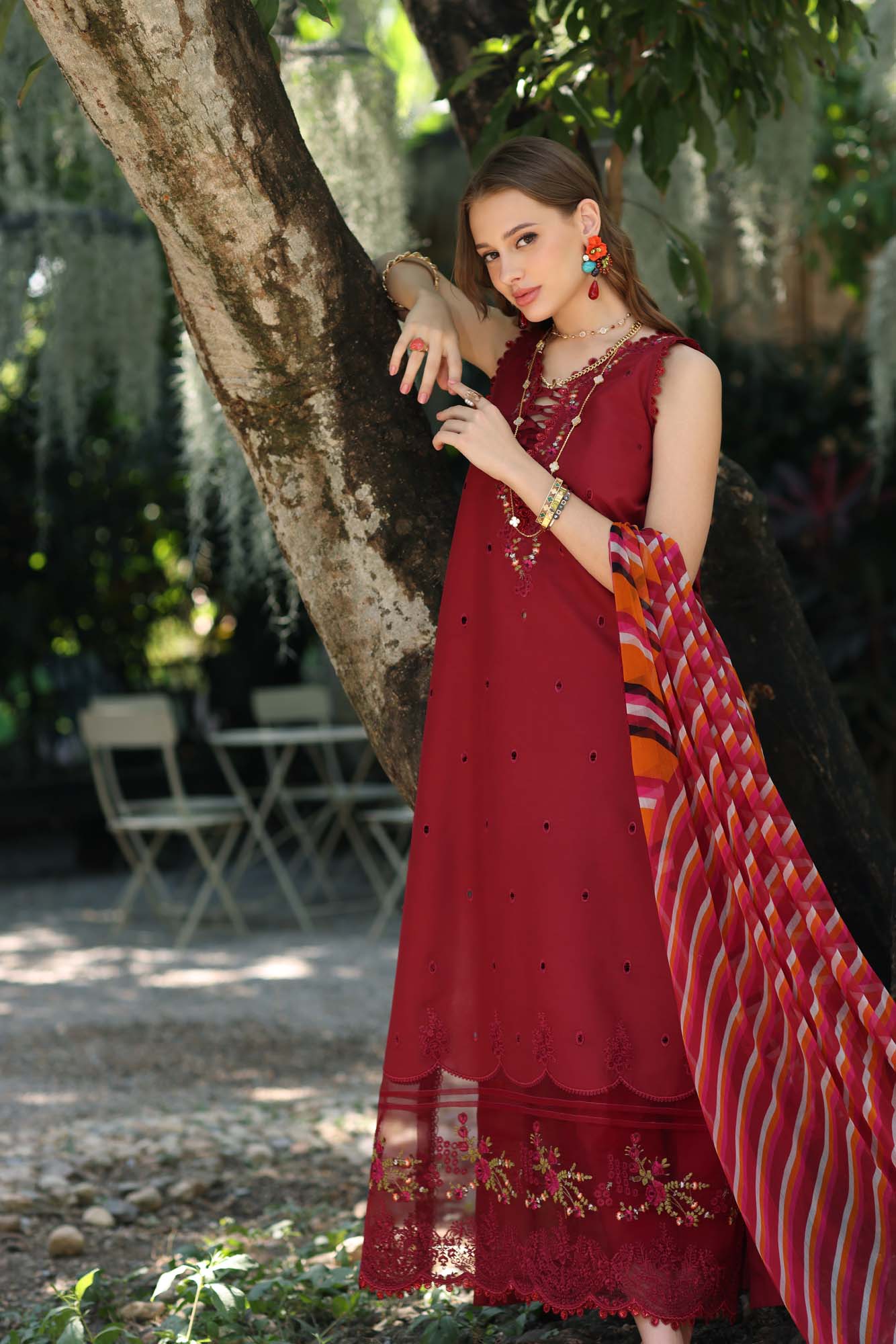 Noor by Saadia Asad | Eid Luxe Printedkari | D3-B - by - Libasekhas UK - Registered Vendor of : Noor by Saadia Asad - 100% Original Designer Dresss