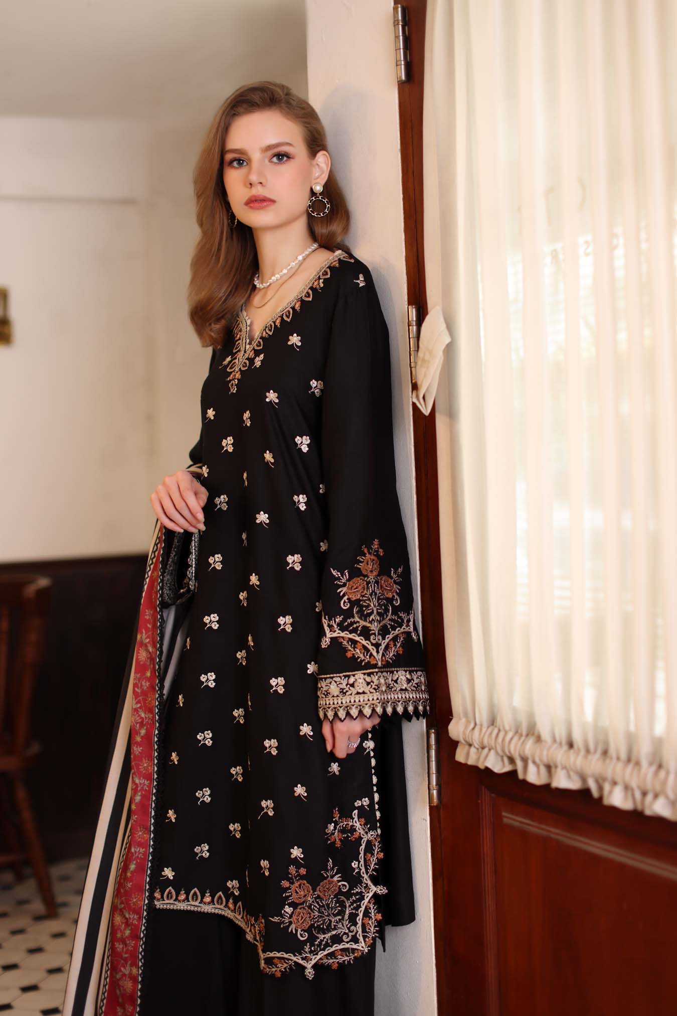 Saadia Asad | Winter Printkhaas 25 | D1 - A - by Libasekhas UK - Registered Vendor of : Saadia Asad - 100% Original Designer Dress