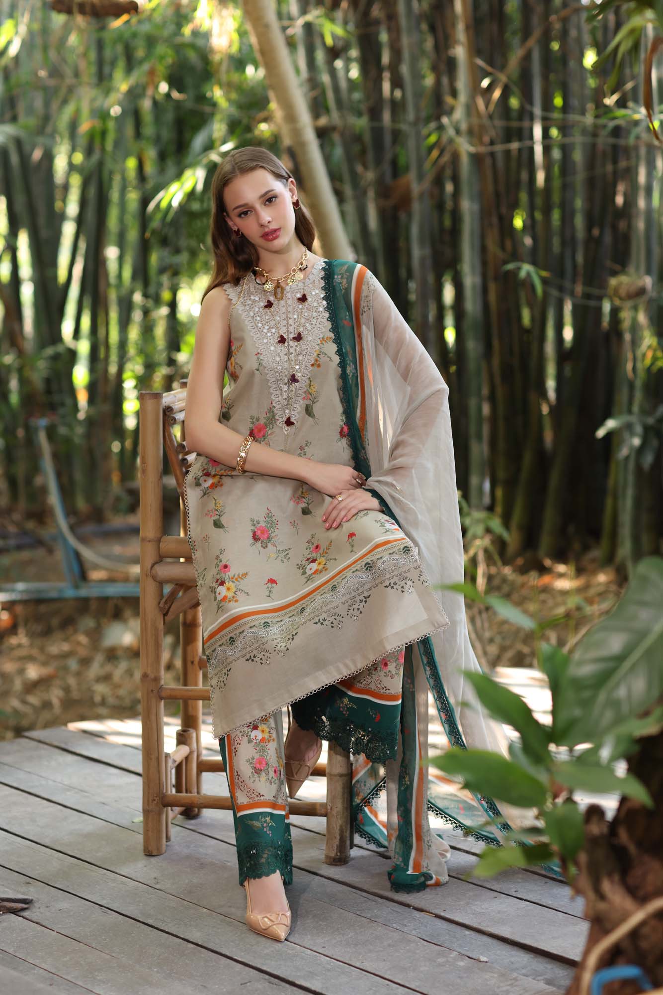 Noor by Saadia Asad | Eid Luxe Printedkari | D4-A - by - Libasekhas UK - Registered Vendor of : Noor by Saadia Asad - 100% Original Designer Dresss