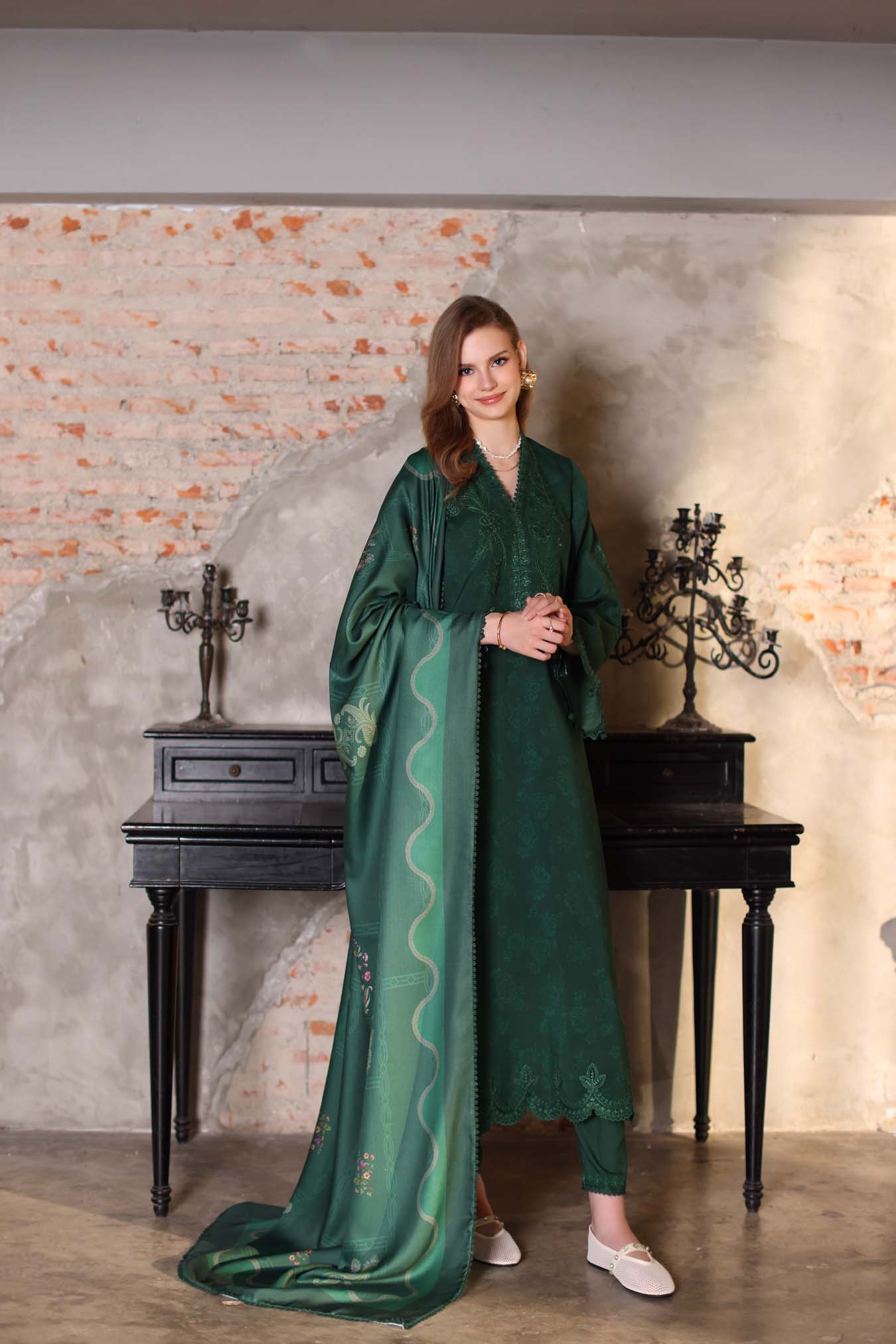 Saadia Asad | Winter Printkhaas 25 | D3 - A - by Libasekhas UK - Registered Vendor of : Saadia Asad - 100% Original Designer Dress