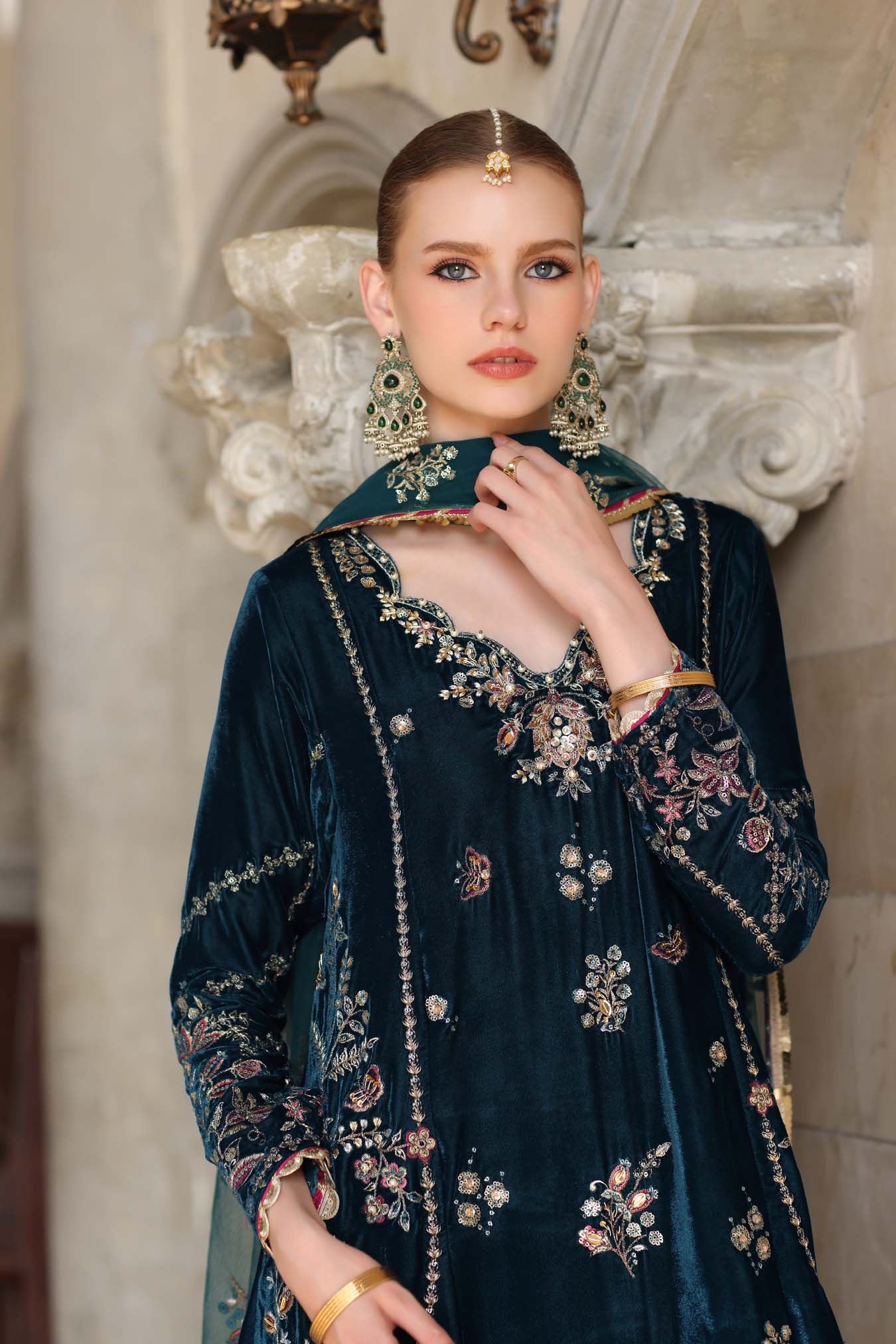 Noor by Saadia Asad | Handcrafted Velvet 25 | Andaleeb - by Libasekhas UK - Registered Vendor of : Noor by Saadia Asad - 100% Original Designer Dress