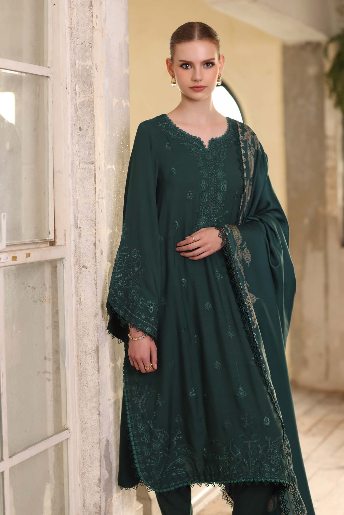Saadia Asad | Winter Printkhaas 25 | D9- A - by Libasekhas UK - Registered Vendor of : Saadia Asad - 100% Original Designer Dress