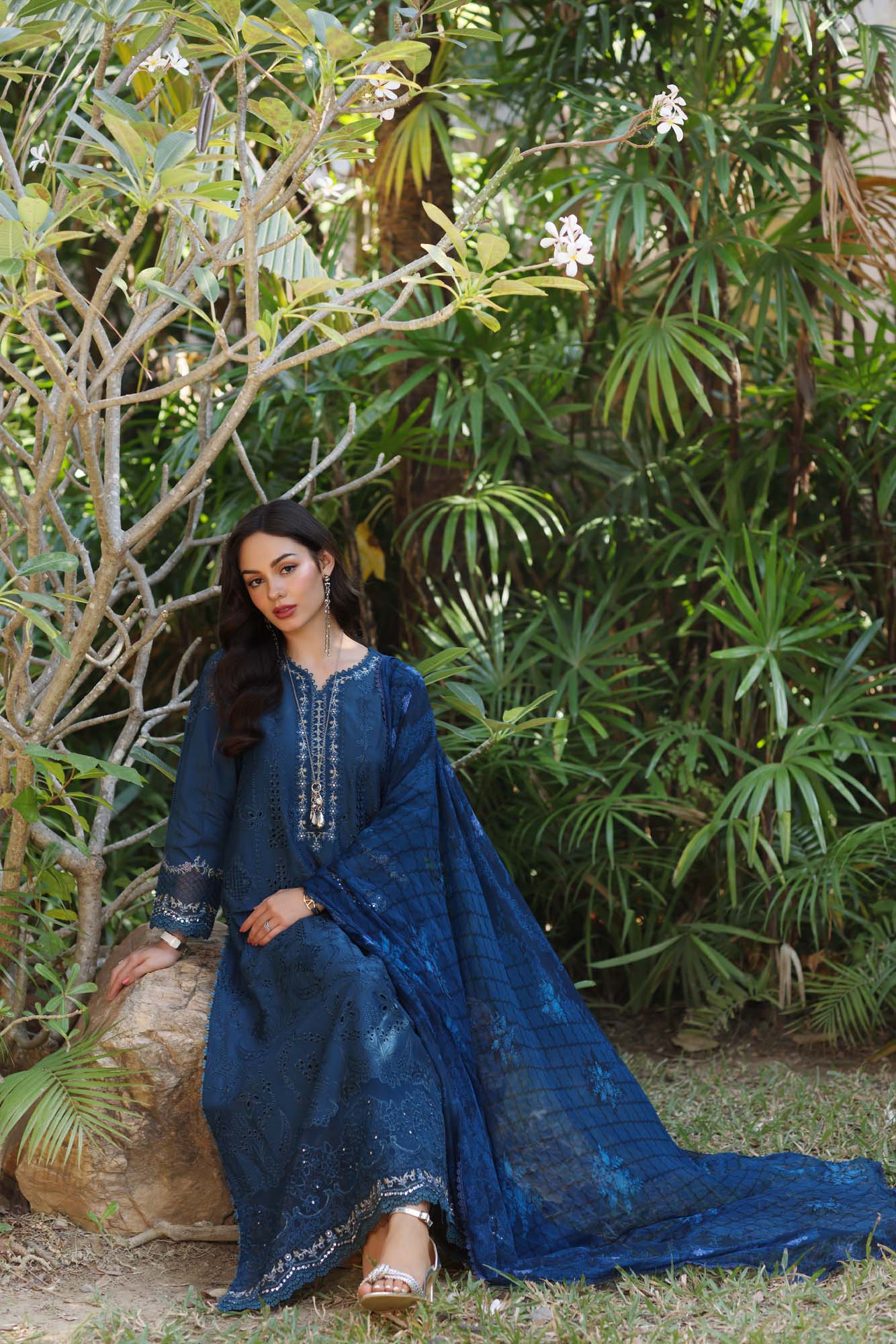 Noor by Saadia Asad | Eid Luxury Laserkari 25 | D7-B - by - Libasekhas UK - Registered Vendor of : Noor by Saadia Asad - 100% Original Designer Dresss