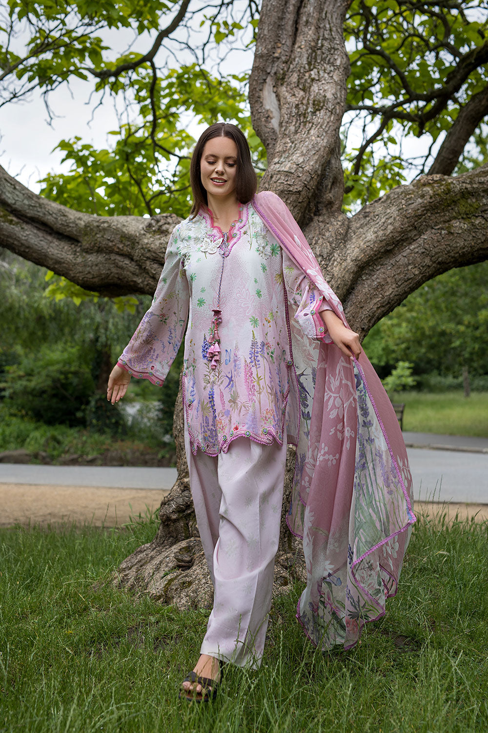 Sobia Nazir | Prints 26 | 5A - by Libasekhas UK - Registered Vendor of : Sobia Nazir - 100% Original Designer Dress