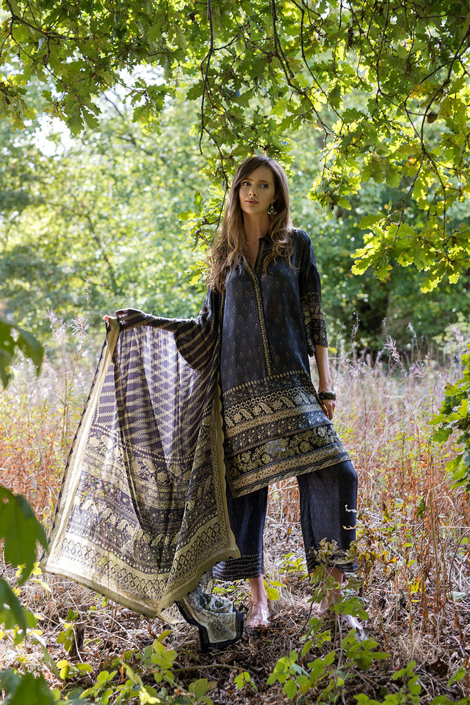 Sobia Nazir | Silk Satin 25 | ST25-05 - by Libasekhas UK - Registered Vendor of : Sobia Nazir - 100% Original Designer Dress