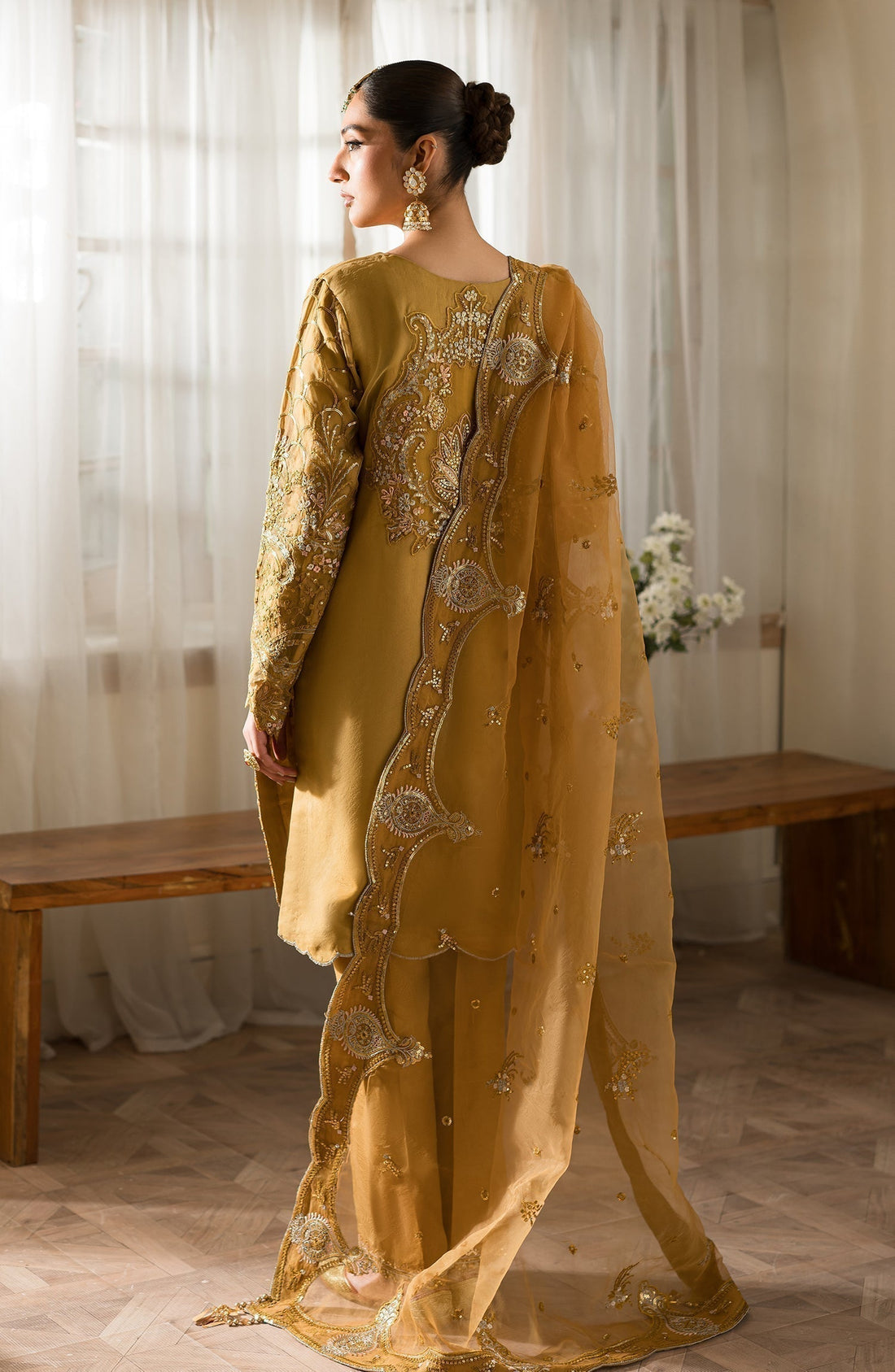 Emaan Adeel | Suave Luxury Formals 24 | ZOE - by - Libasekhas UK - Registered Vendor of : Emaan Adeel - 100% Original Designer Dresss