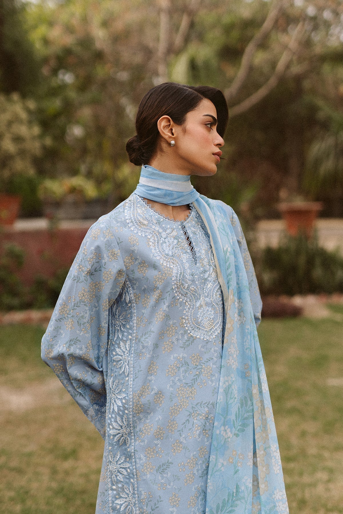 Ayzel | The Bare Minimum | Vezia - by - Libasekhas UK - Registered Vendor of : Ayzel - 100% Original Designer Dresss