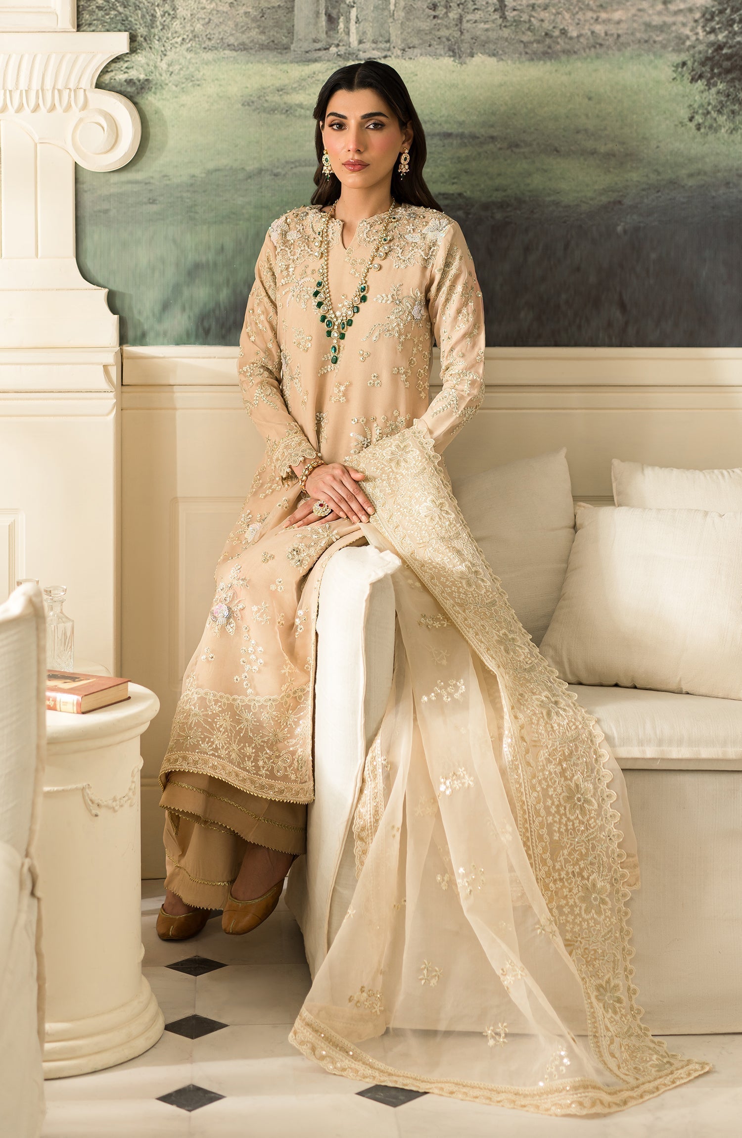 Emaan Adeel | Suave Luxury Formals 24 | ARUNA - by - Libasekhas UK - Registered Vendor of : Emaan Adeel - 100% Original Designer Dresss