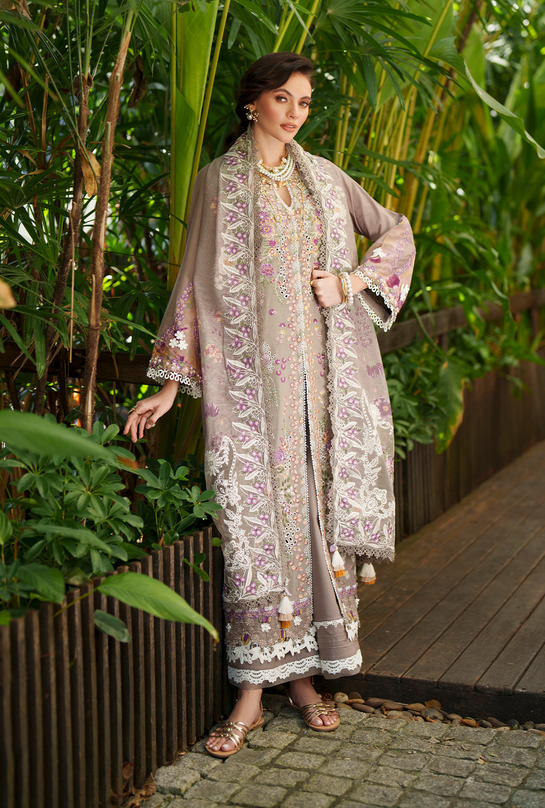 AJR Couture | Evara Luxury Lawn | Veya - by Libasekhas UK - Registered Vendor of : AJR Couture - 100% Original Designer Dress
