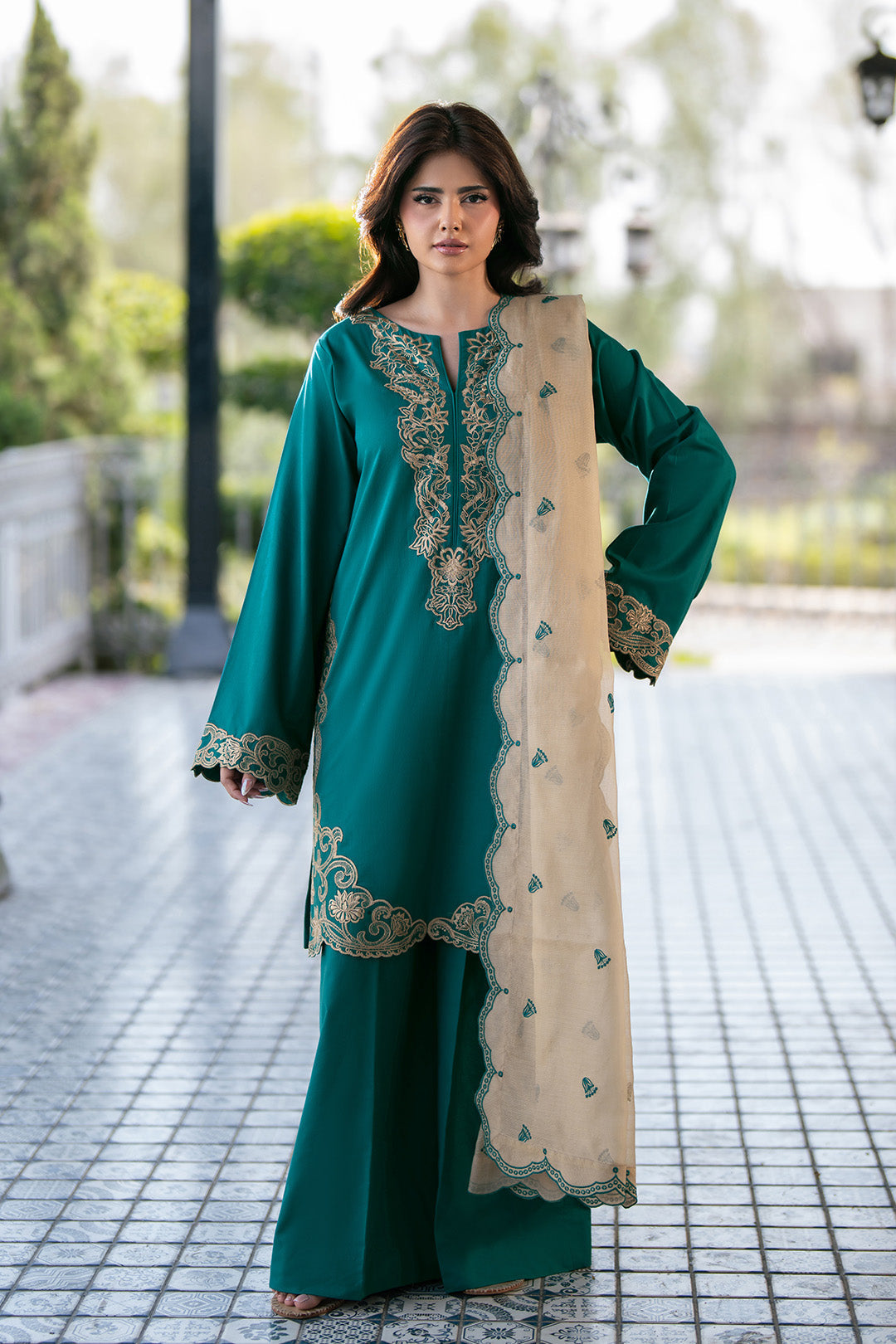 Alizeh | Printed Lawn | AF-EL-7074-Arctic - by Libasekhas UK - Registered Vendor of : Alizeh - 100% Original Designer Dress