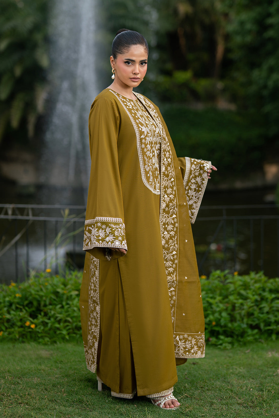 Alizeh | Printed Lawn | AF-EL-7075-Moss - by Libasekhas UK - Registered Vendor of : Alizeh - 100% Original Designer Dress