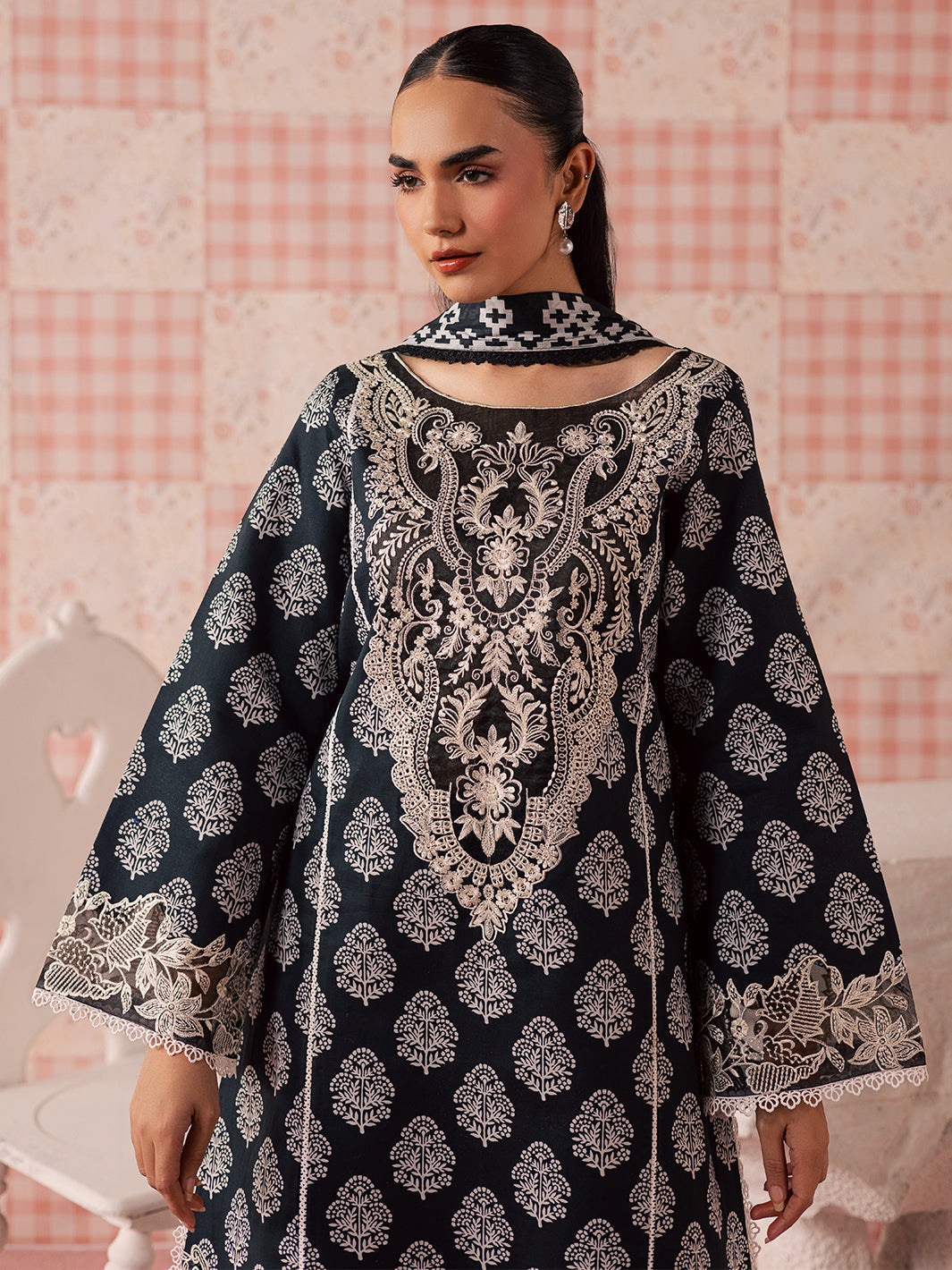 Mahnur | Afsana Lawn 26 | AL-05 - by Libasekhas UK - Registered Vendor of : Mahnur - 100% Original Designer Dress