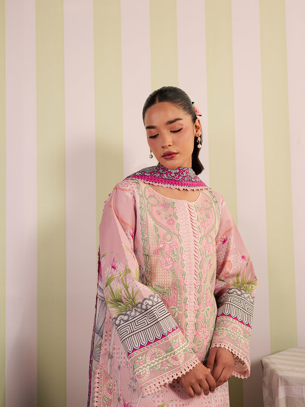Mahnur | Afsana Lawn 26 | AL-06 - by Libasekhas UK - Registered Vendor of : Mahnur - 100% Original Designer Dress