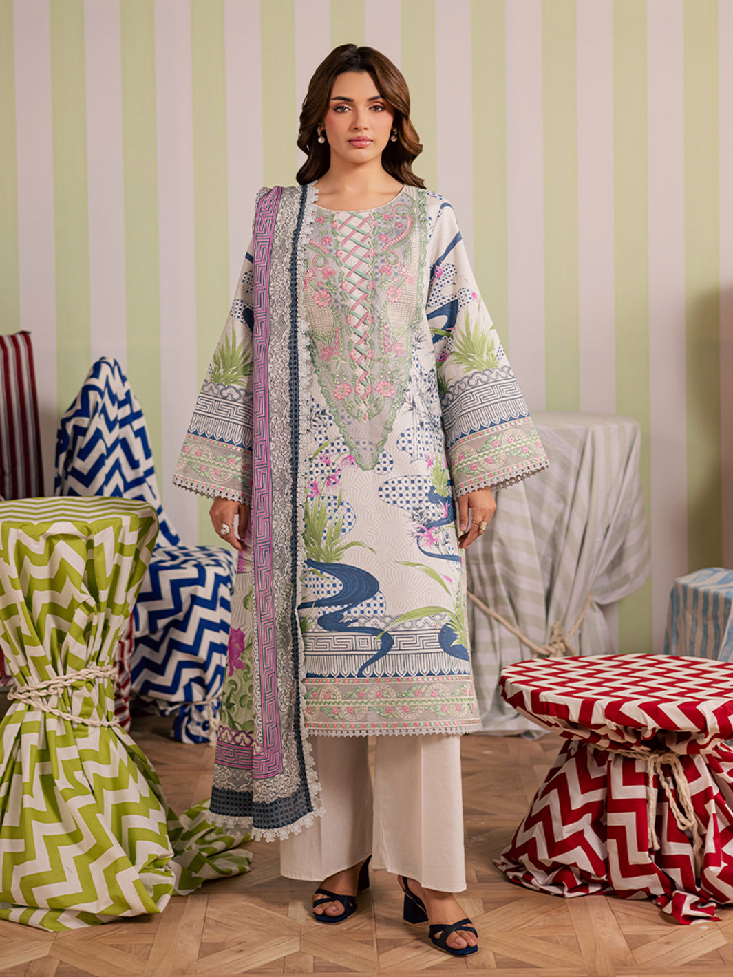 Mahnur | Afsana Lawn 26 | AL-07 - by Libasekhas UK - Registered Vendor of : Mahnur - 100% Original Designer Dress