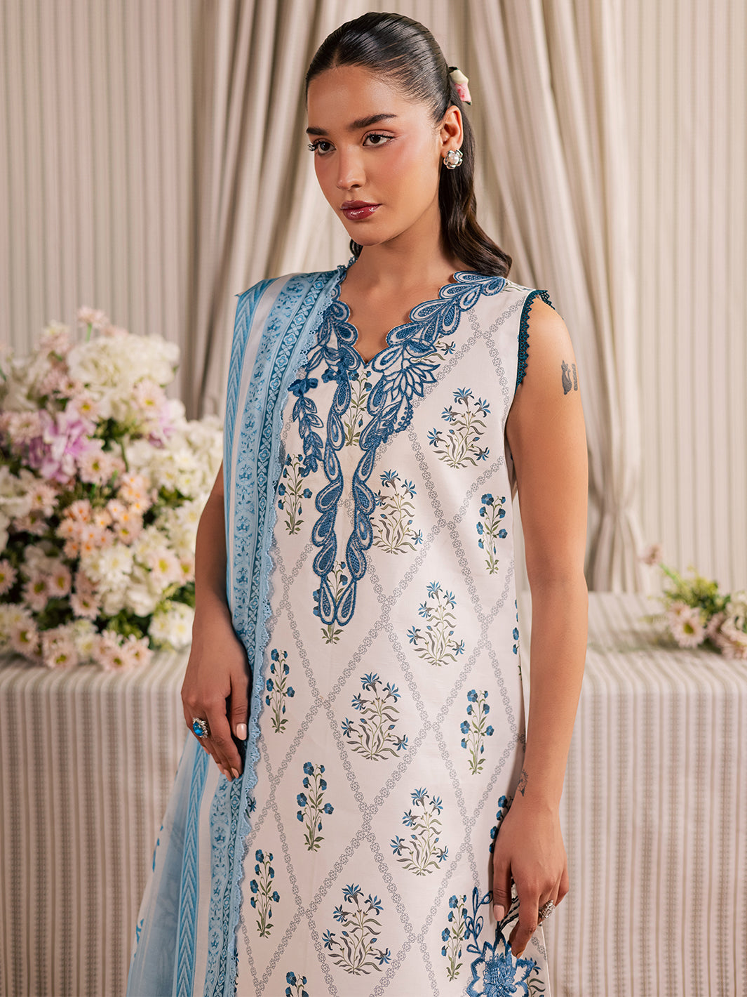 Mahnur | Afsana Lawn 26 | AL-10 - by Libasekhas UK - Registered Vendor of : Mahnur - 100% Original Designer Dress