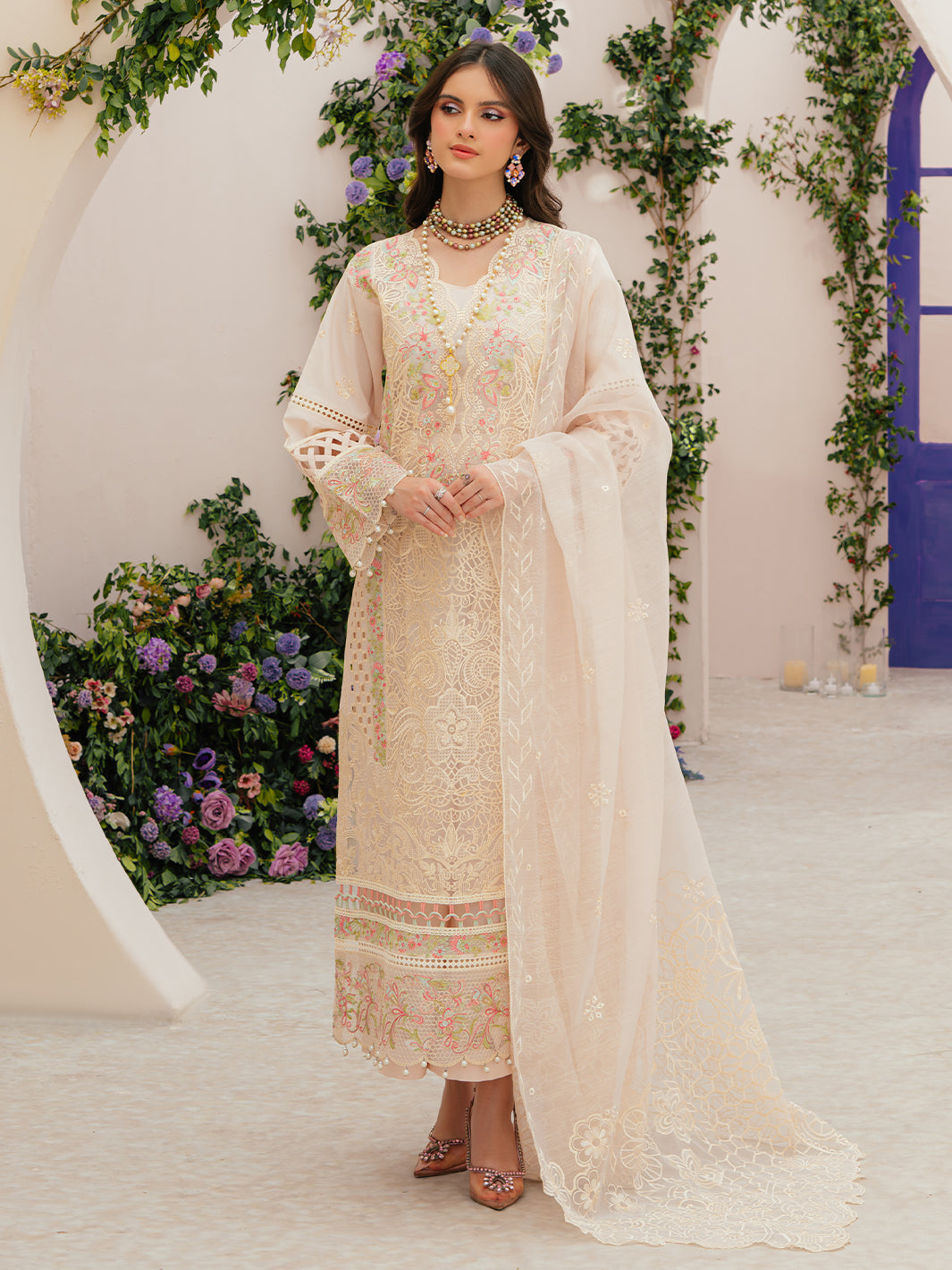 Mahnur | Allenura Luxury Lawn 24 | ALLORA - by - Libasekhas UK - Registered Vendor of : Mahnur - 100% Original Designer Dresss