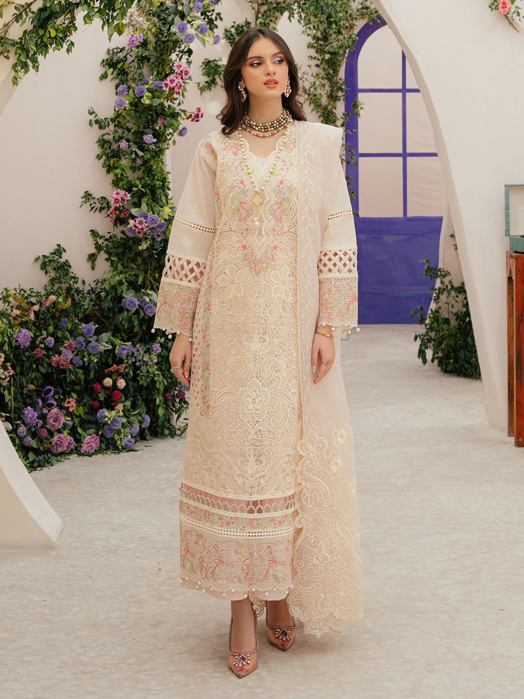 Mahnur | Allenura Luxury Lawn 24 | ALLORA - by - Libasekhas UK - Registered Vendor of : Mahnur - 100% Original Designer Dresss