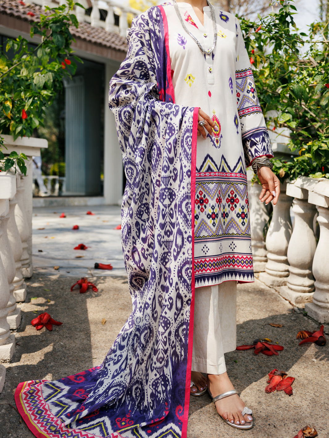 Almirah | Traditional Tale |ALP-3PS-2115 - by - Libasekhas UK - Registered Vendor of : Almirah - 100% Original Designer Dresss