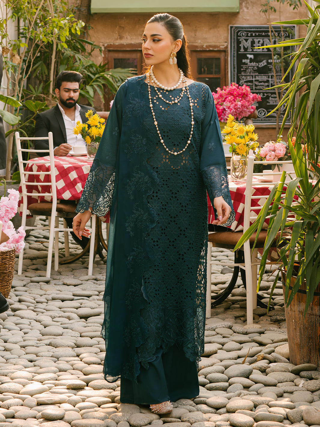 Mahnur | Mahrukh Eid Edit 24 | AMELIA - by - Libasekhas UK - Registered Vendor of : Mahnur - 100% Original Designer Dresss