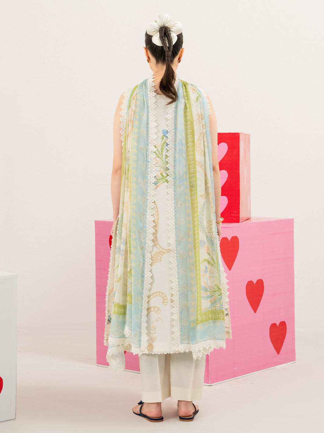 Mahnur | Anaya Lawn | ANA-010 - by Libasekhas UK - Registered Vendor of : Mahnur - 100% Original Designer Dress