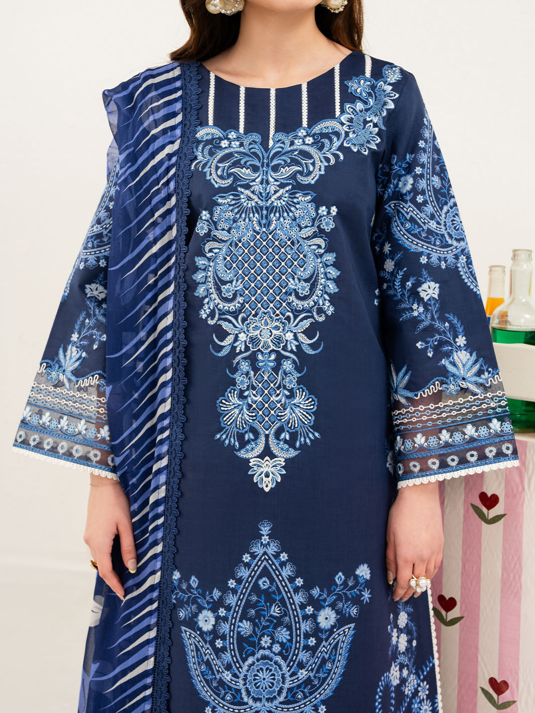 Mahnur | Anaya Lawn | ANA-018 - by Libasekhas UK - Registered Vendor of : Mahnur - 100% Original Designer Dress