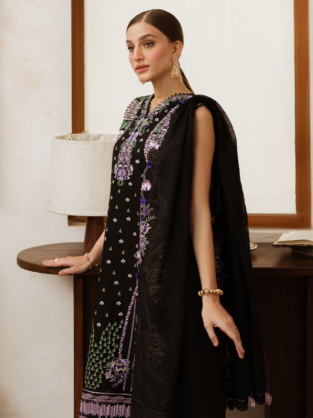 Mahnur | Florence Luxury Lawn 25 | AALEEN - by - Libasekhas UK - Registered Vendor of : Mahnur - 100% Original Designer Dresss